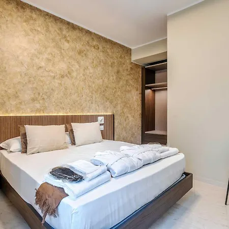 Velasca Tower Apartment Mailand