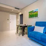 Velasca Tower Apartmán *