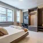 Velasca Tower Apartmán *